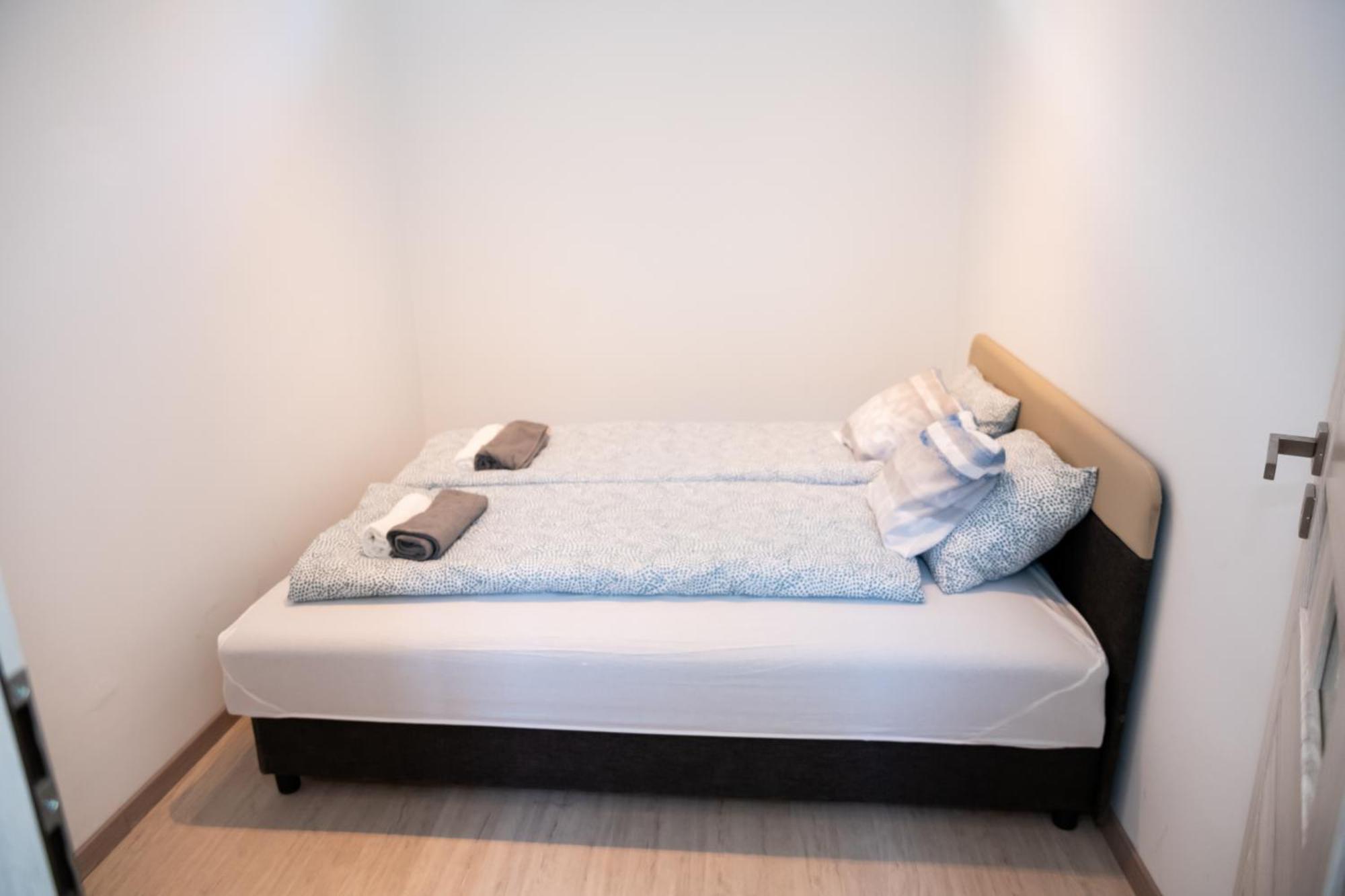 Winestone Corner Apartment デブレツェン エクステリア 写真