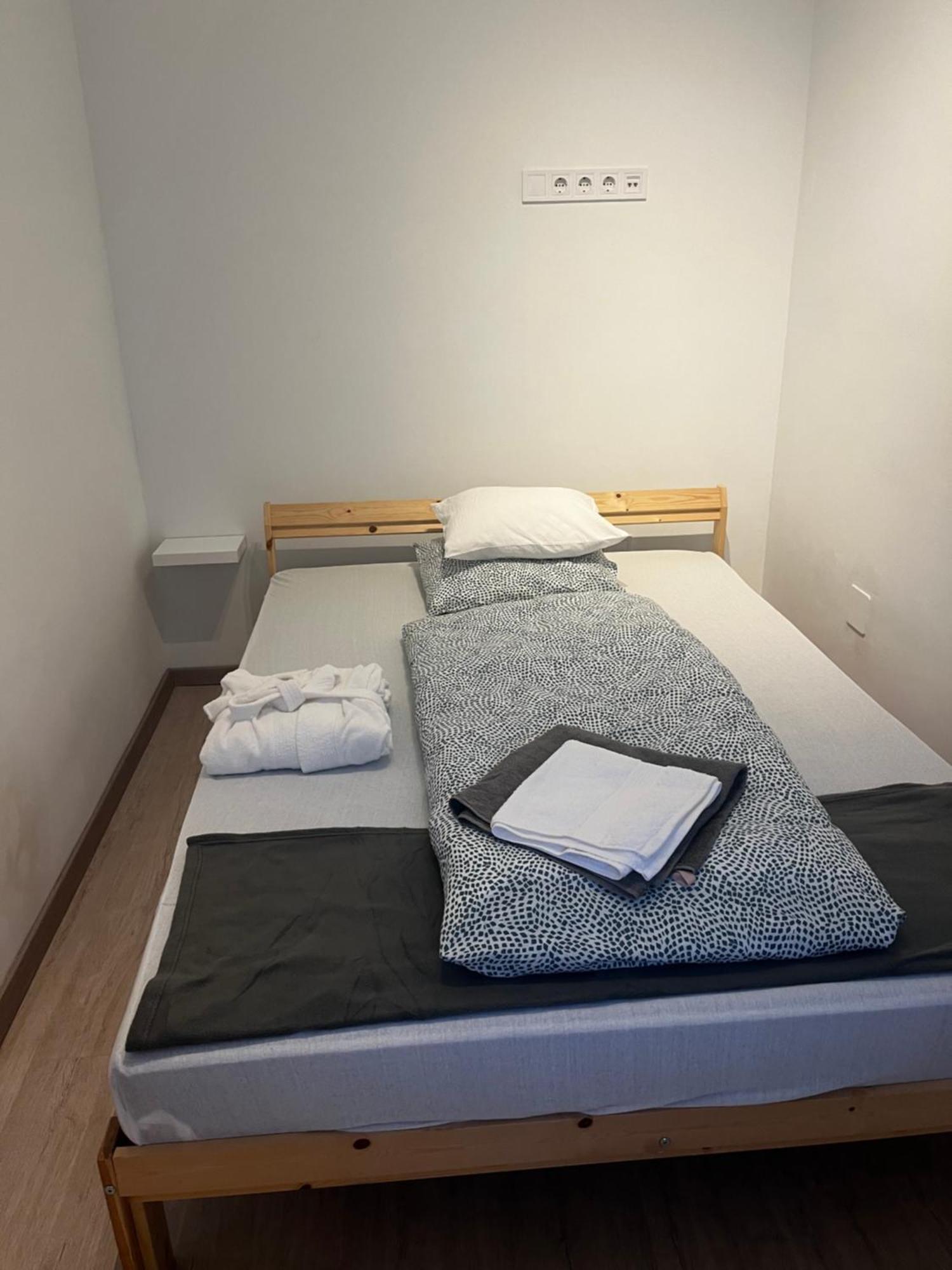 Winestone Corner Apartment デブレツェン エクステリア 写真